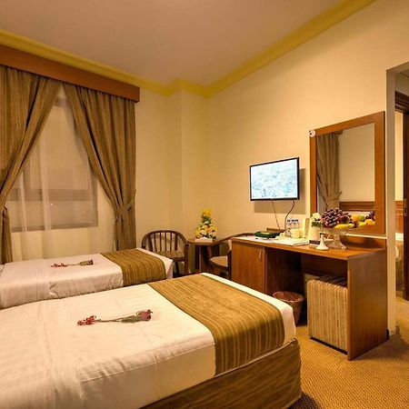 Mawaddah Al Noor Hotel Sultanah ภายนอก รูปภาพ