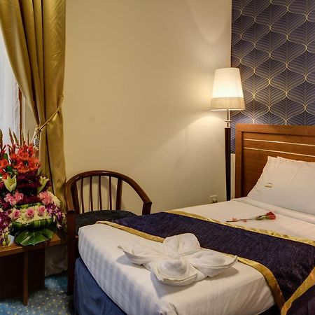 Mawaddah Al Noor Hotel Sultanah ภายนอก รูปภาพ