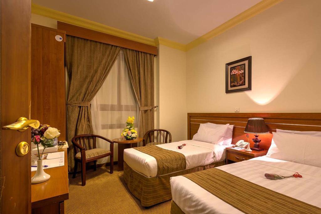 Mawaddah Al Noor Hotel Sultanah ภายนอก รูปภาพ